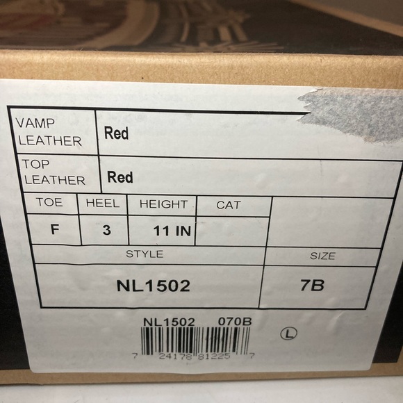 Red Leather Women's Cowboy Boots - Picture 10 of 13